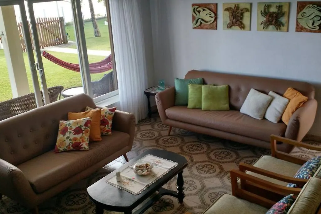 Casa de Férias Ferias E Alegrias Em Casa Pe Na Areia! Vila Penha  Brasil